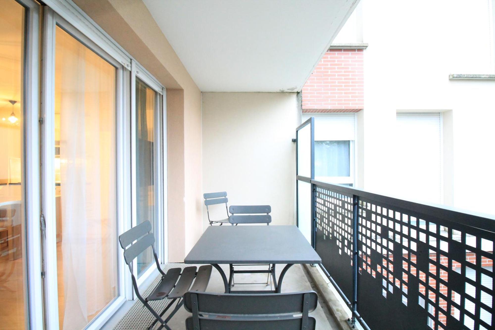 Grand Studio tout équipé, proche Gare RER C Paris, Centre Hospitalier et Centre Ville Arpajon Extérieur photo
