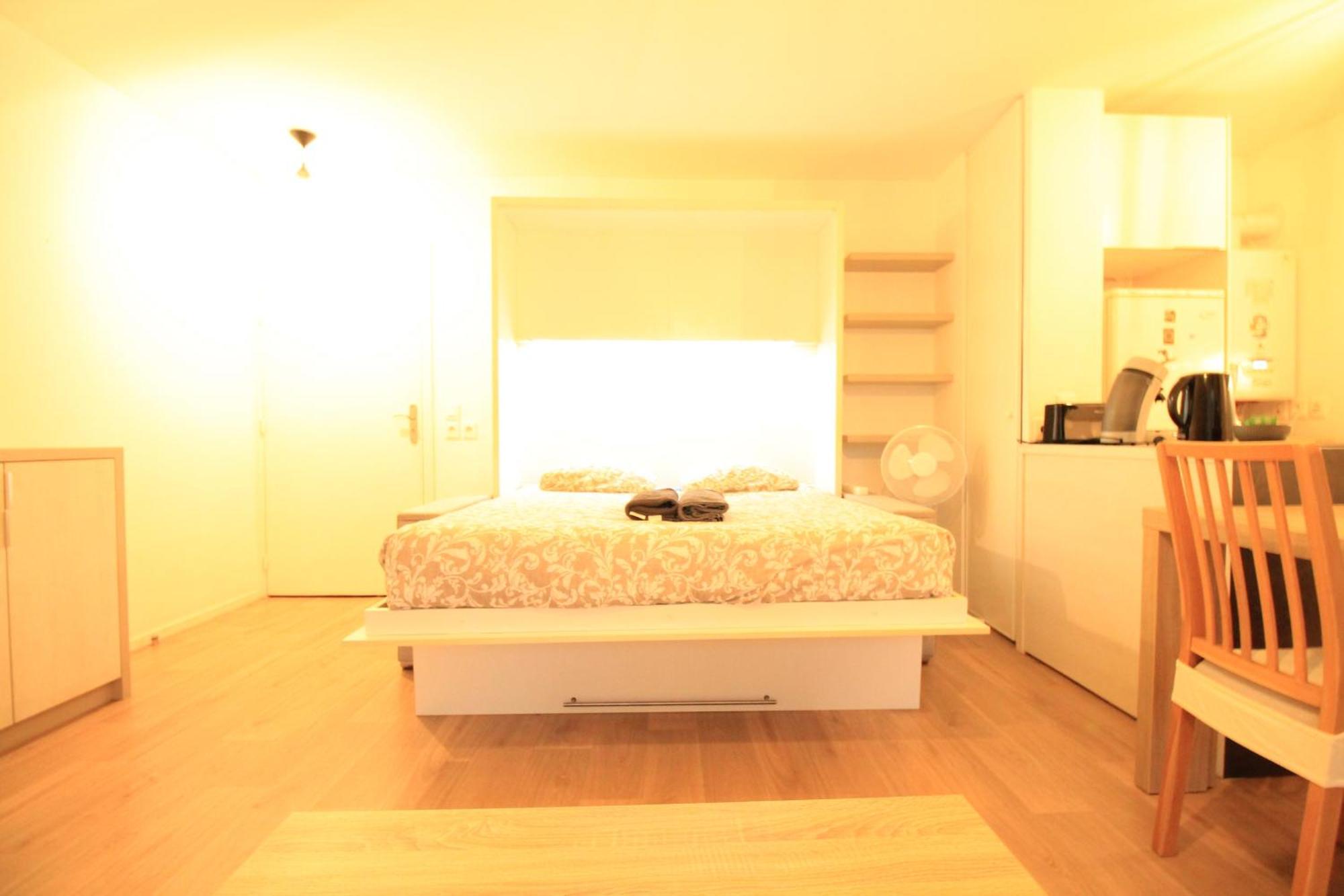 Grand Studio tout équipé, proche Gare RER C Paris, Centre Hospitalier et Centre Ville Arpajon Extérieur photo